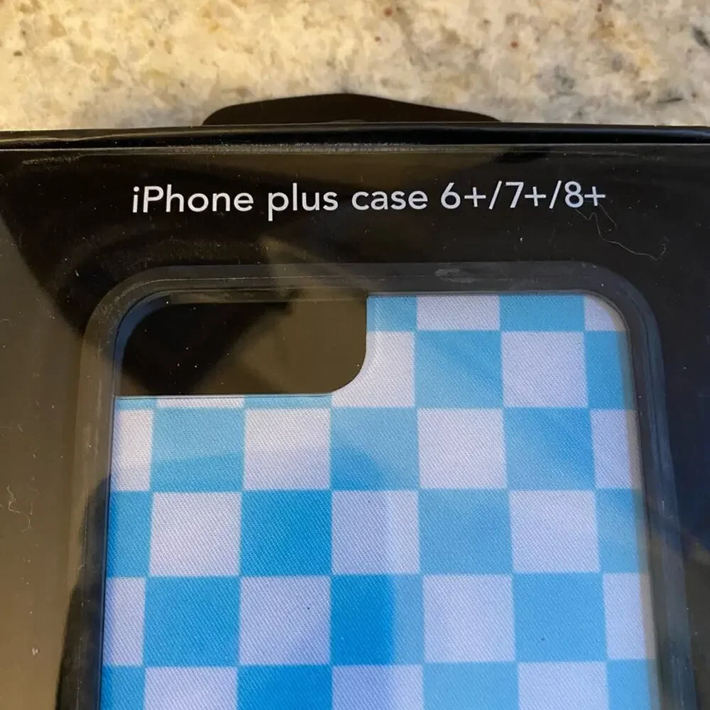 NEW Blue White Check Wildflower iPhone 6+/7+/8+ Case Never Used